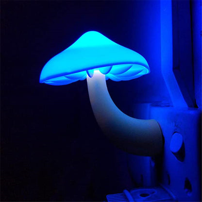 Mushroom LED Night Light – Automatic Light-Sensing Plug-in Lamp